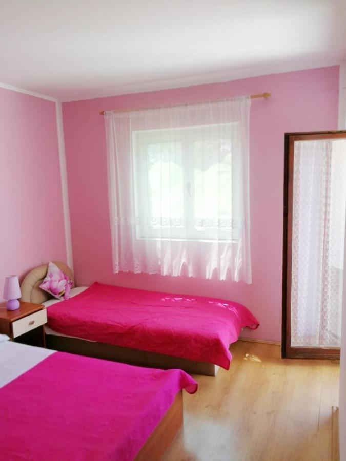بيوغْغاد نا موغو Apartmani Leon المظهر الخارجي الصورة