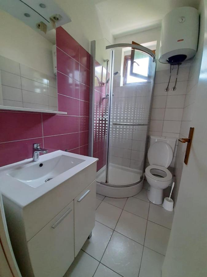 بيوغْغاد نا موغو Apartmani Leon المظهر الخارجي الصورة