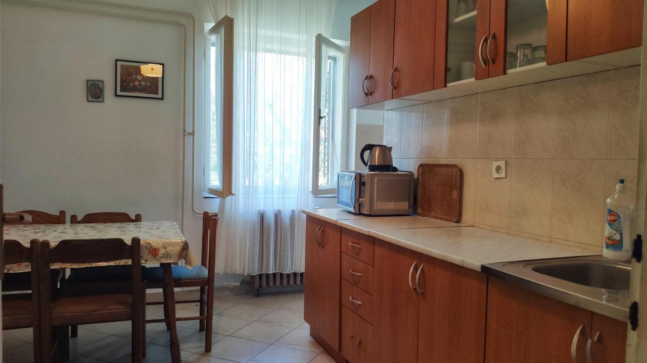 بيوغْغاد نا موغو Apartmani Leon المظهر الخارجي الصورة