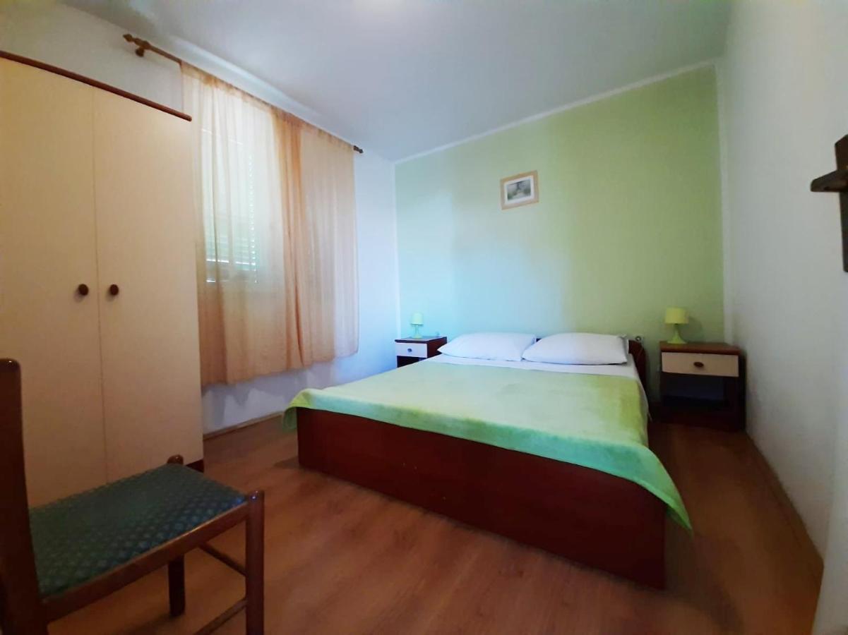 بيوغْغاد نا موغو Apartmani Leon المظهر الخارجي الصورة